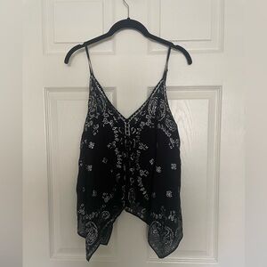 Adorable spaghetti strap crop top with sequins